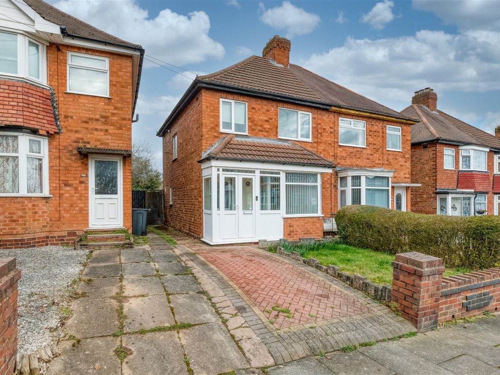 3 bed semidetached house for sale in Thurlestone Road, Longbridge