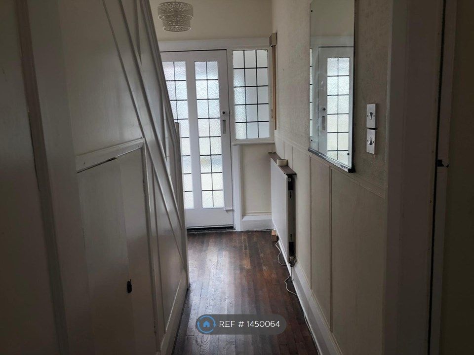 3 bed semidetached house to rent in Stapleford Lane, Nottingham NG9