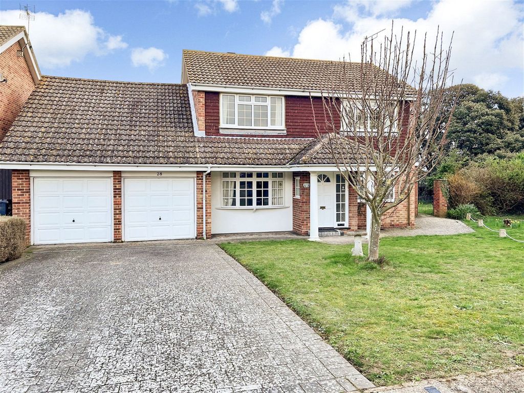 4 bed detached house for sale in Whiteness Green, Broadstairs CT10, £