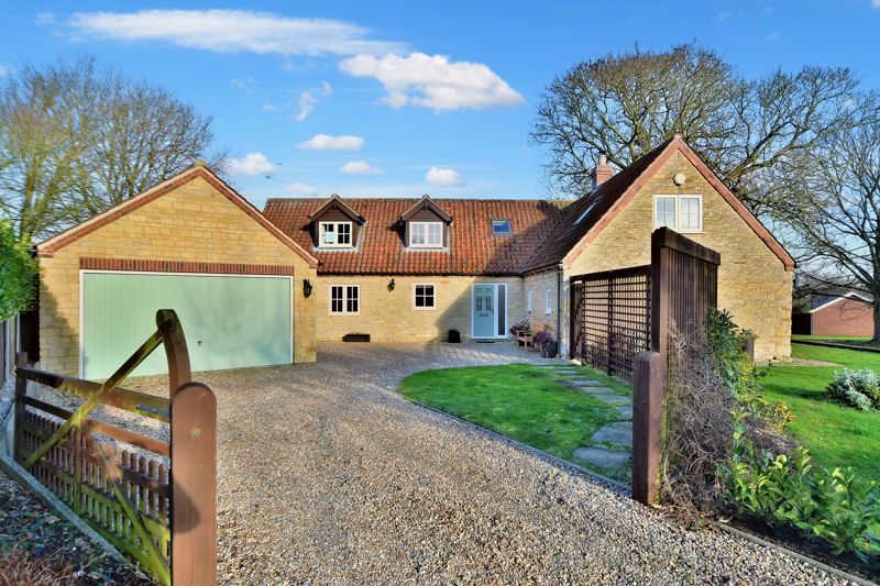4 bed detached house for sale in School Lane, Washingborough, Lincoln