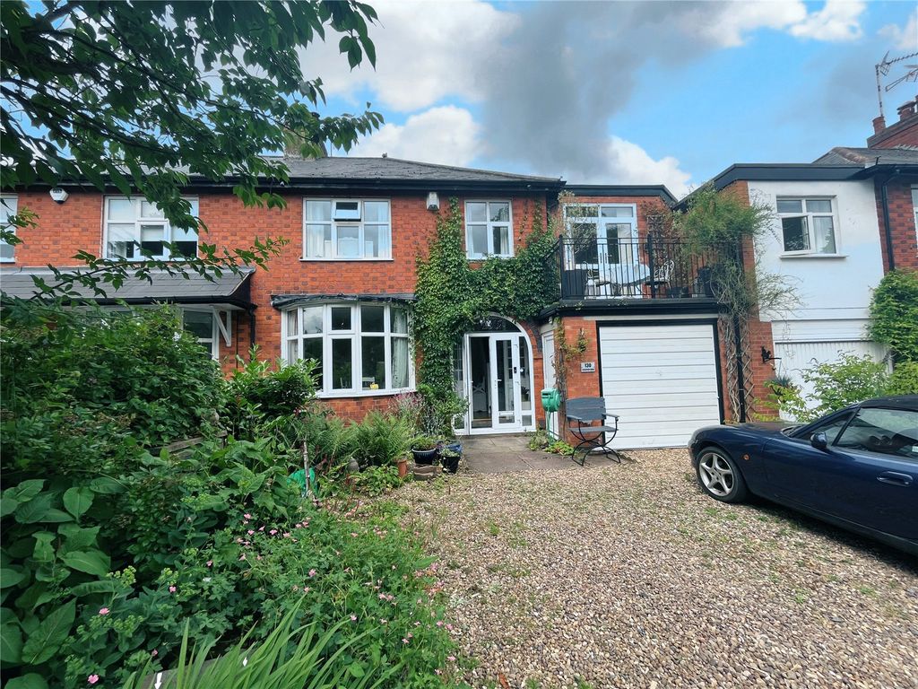 4 bed semidetached house for sale in Leicester Road, Glen Parva