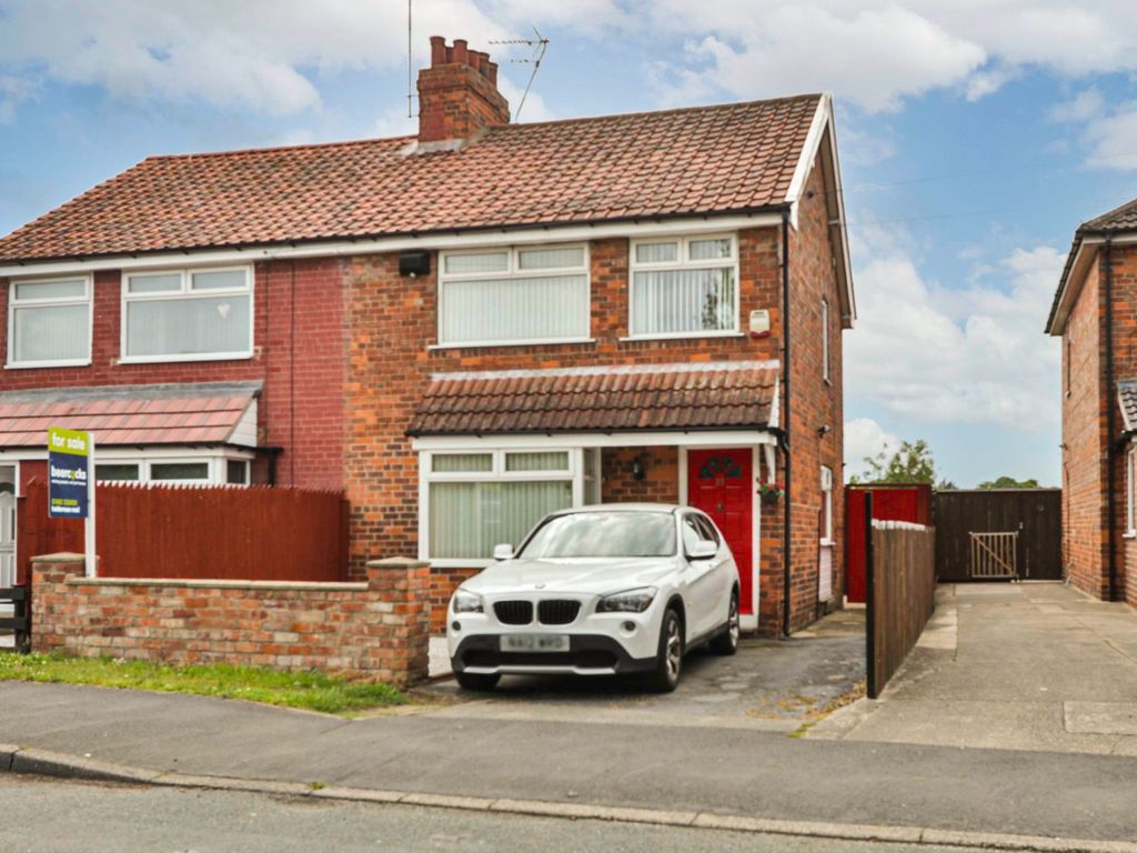 3 bed semidetached house for sale in Lime Tree Lane, Bilton, Hull HU11