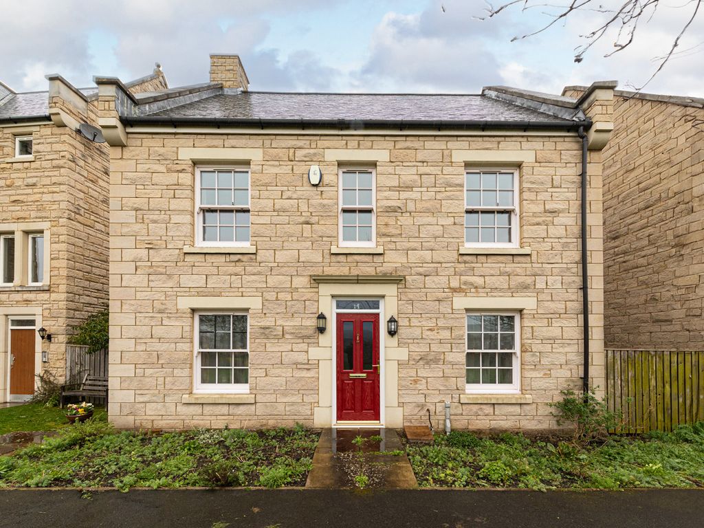 5 bed detached house for sale in 14, Hallgarth Close, Corbridge NE45, £