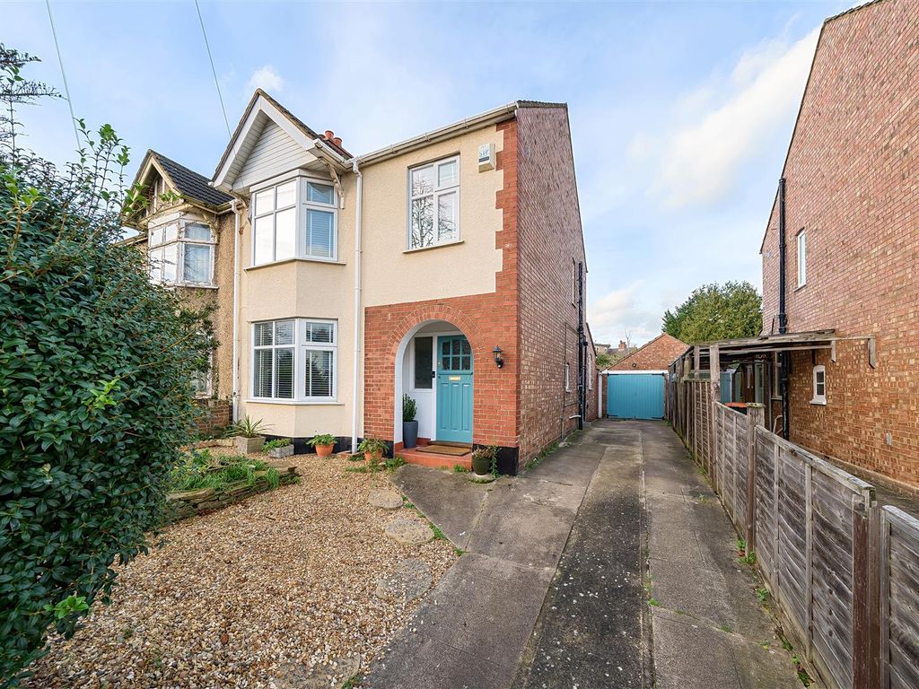 3 bed property for sale in Goldington Road, Bedford MK41, £440,000 Zoopla