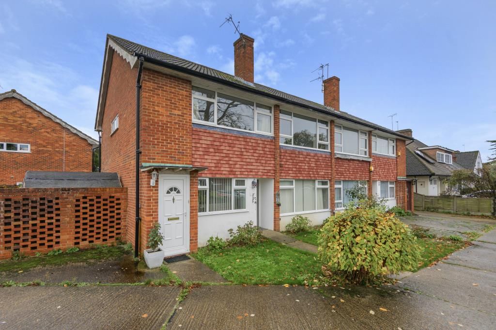 2 bed for sale in Lower Sunbury, Surrey TW16 Zoopla