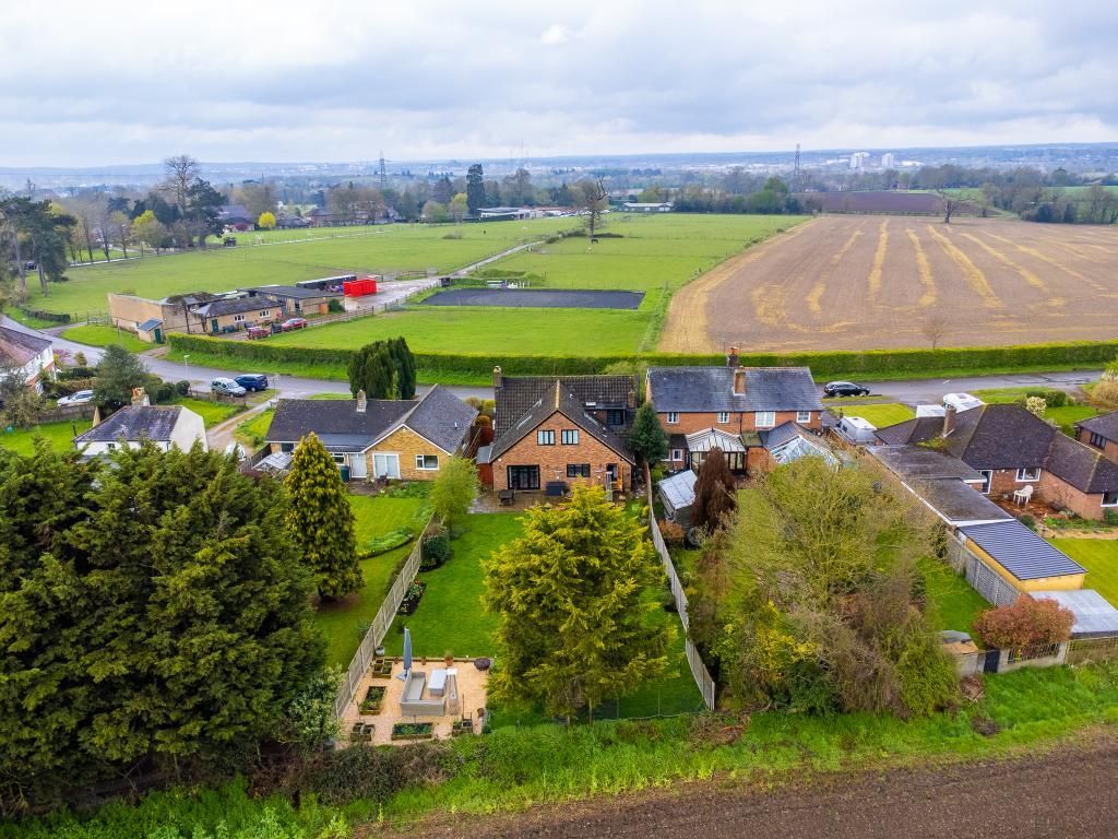 4 bed detached house for sale in Kemprow, Aldenham, Watford WD25 Zoopla