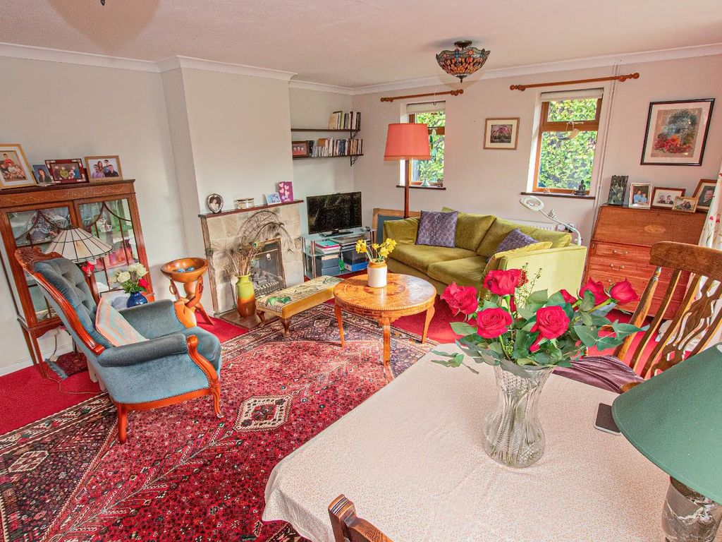 Detached bungalow for sale in Newells Hedge, Pitstone, Leighton Buzzard