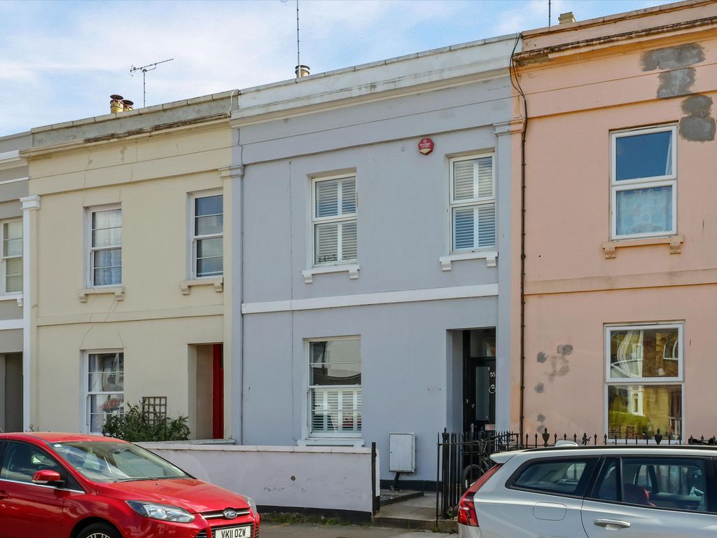 4 bed terraced house for sale in Selkirk Street, Cheltenham