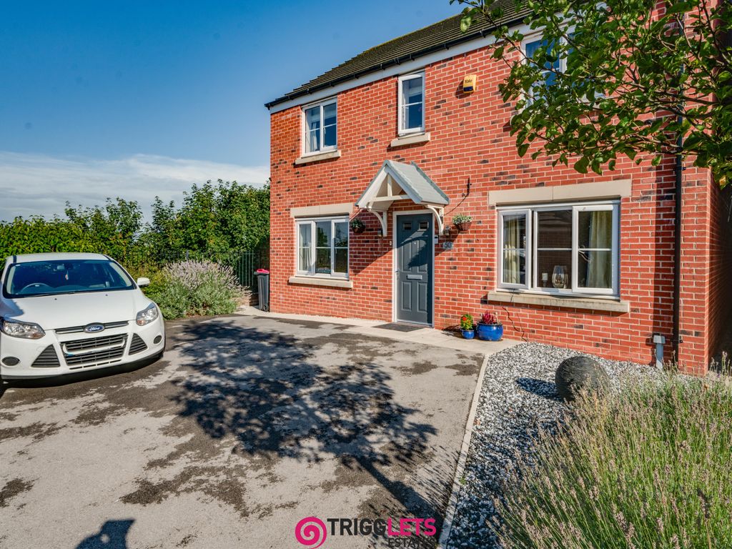 4 bed detached house for sale in Regency Road, Wath Upon Dearne