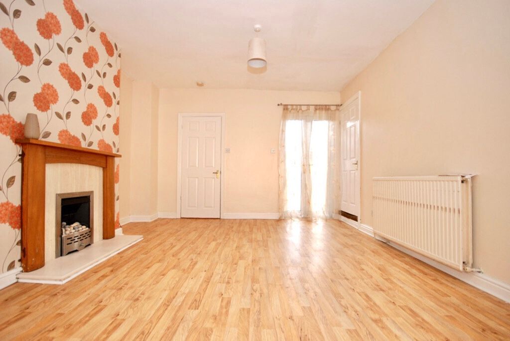 3 bed terraced house for sale in Wellington Road, Edlington DN12 Zoopla