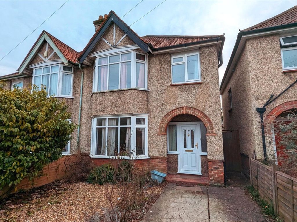 3 bed semidetached house for sale in Chamberlain Road, Southampton