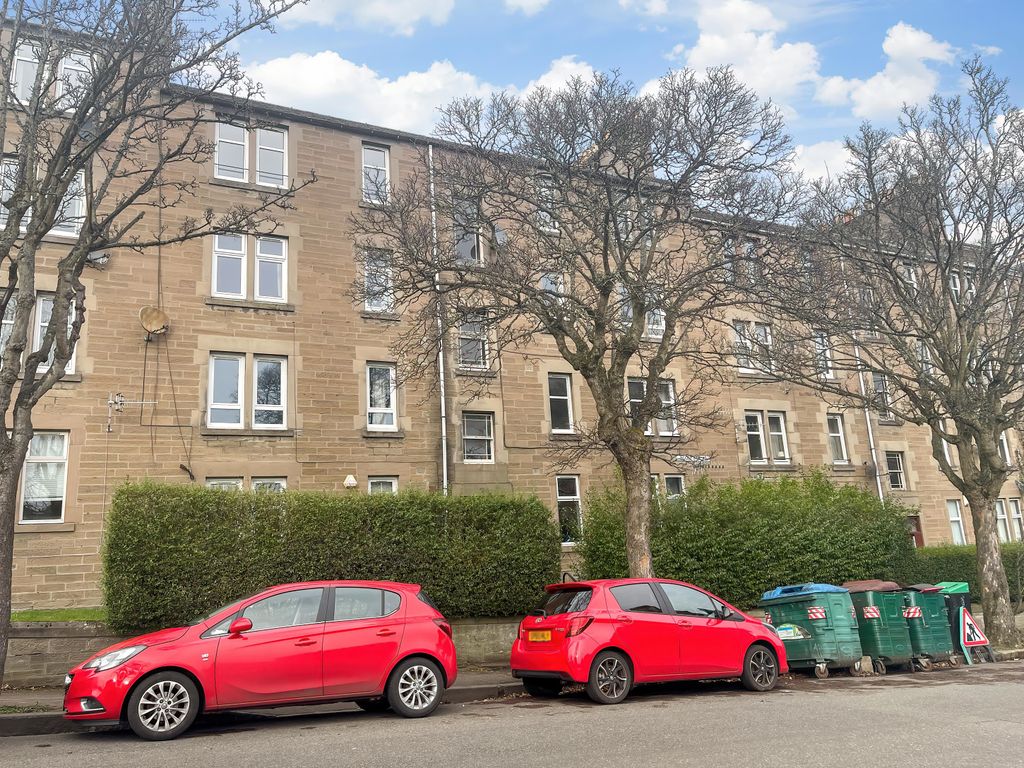 2 bed flat to rent in 2/R, 37 Scott Street, Dundee DD2, £800 pcm Zoopla