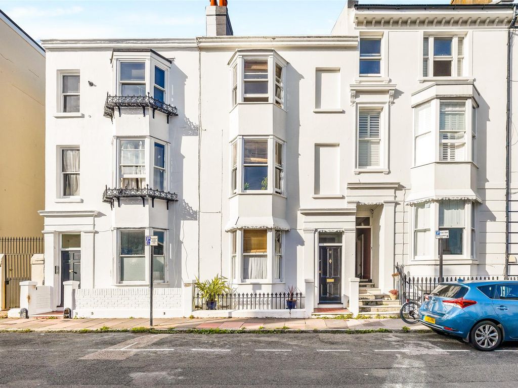 4 bed property for sale in Chesham Road, Brighton BN2, £850,000 Zoopla
