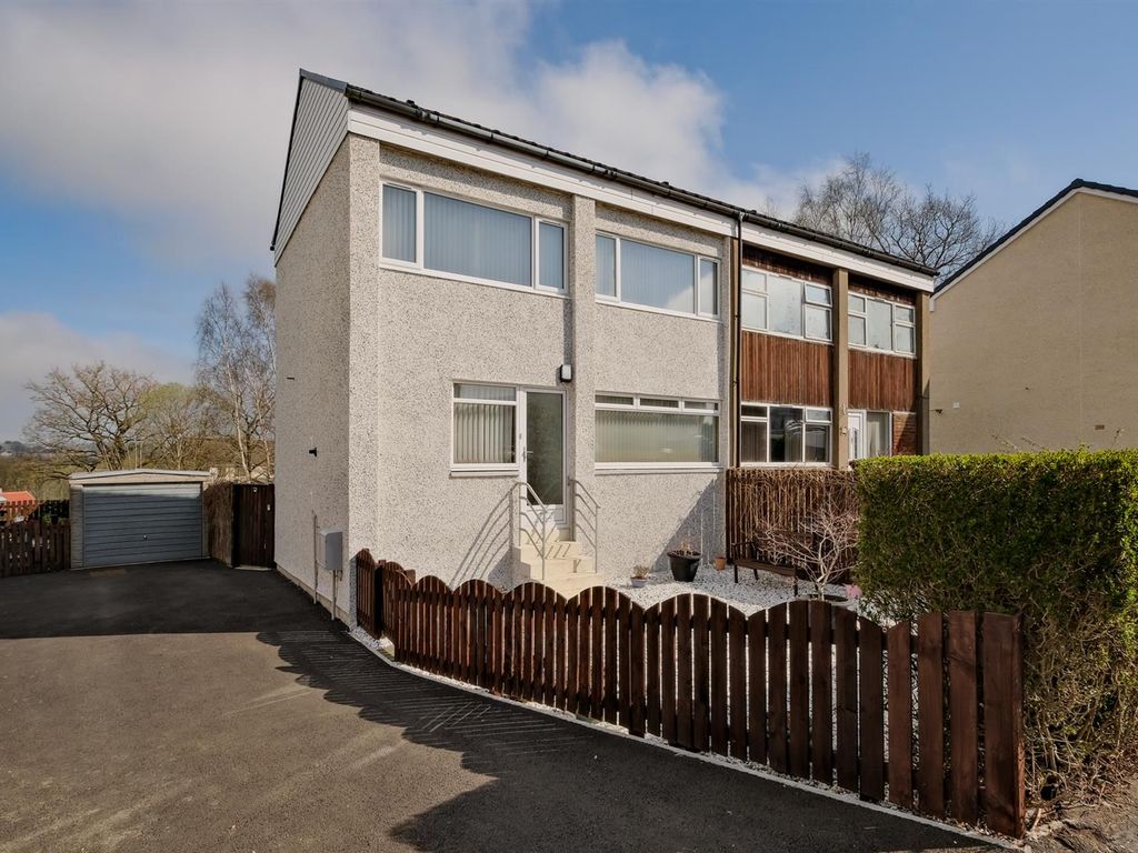 2 bed property for sale in Duns Crescent, Wishaw ML2 Zoopla