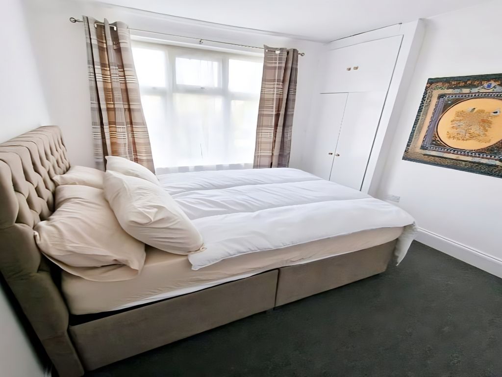 3 bed terraced house to rent in Roxeth Green Avenue, South Harrow