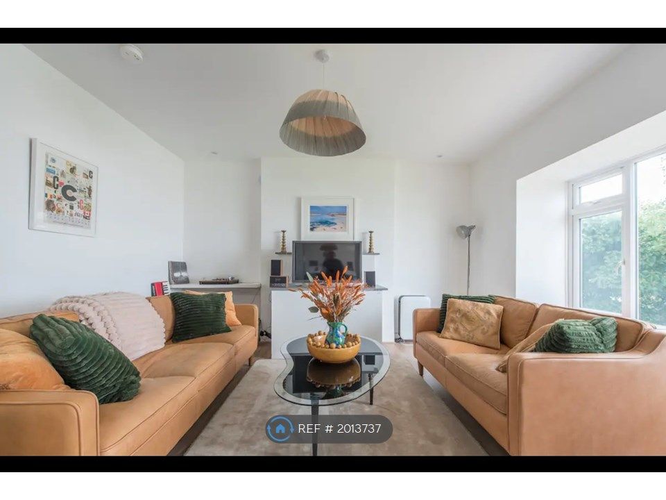 4 bed flat to rent in Wellington Terrace, Clevedon BS21, £5,650 pcm