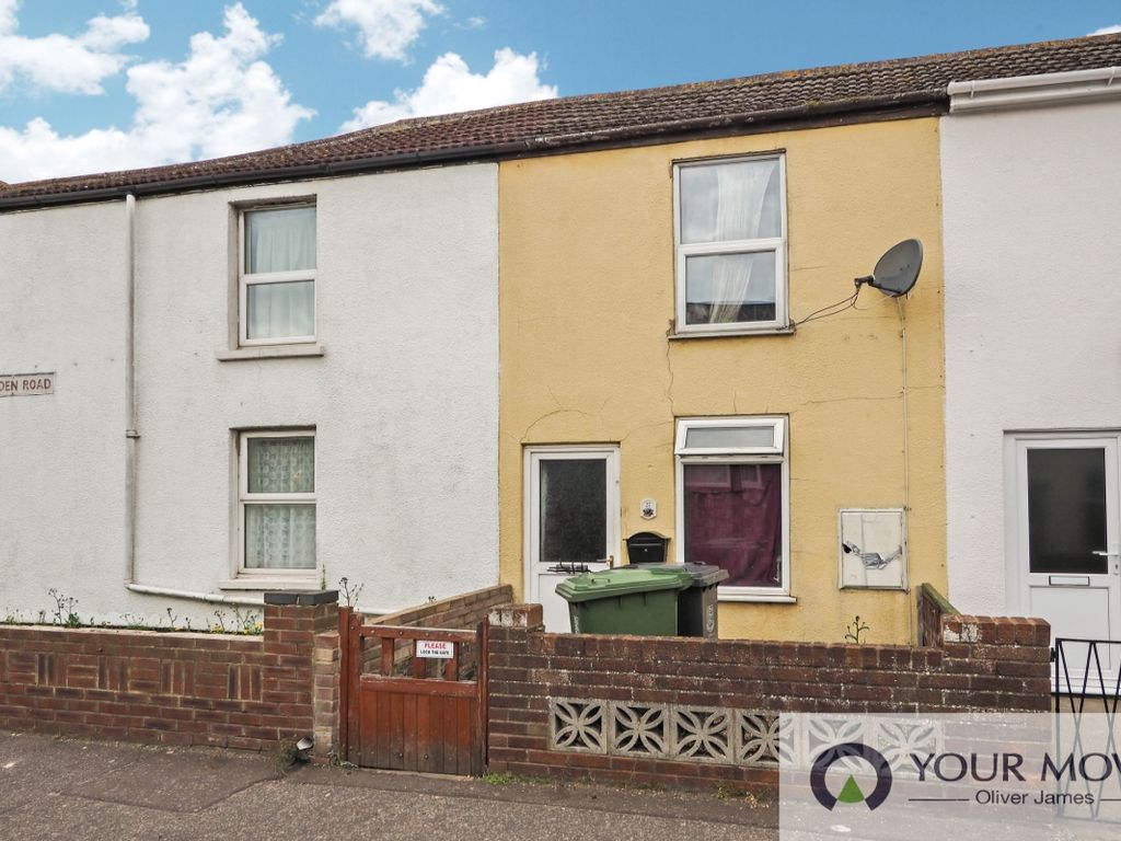 2 bed terraced house for sale in Camden Road, Great Yarmouth, Norfolk