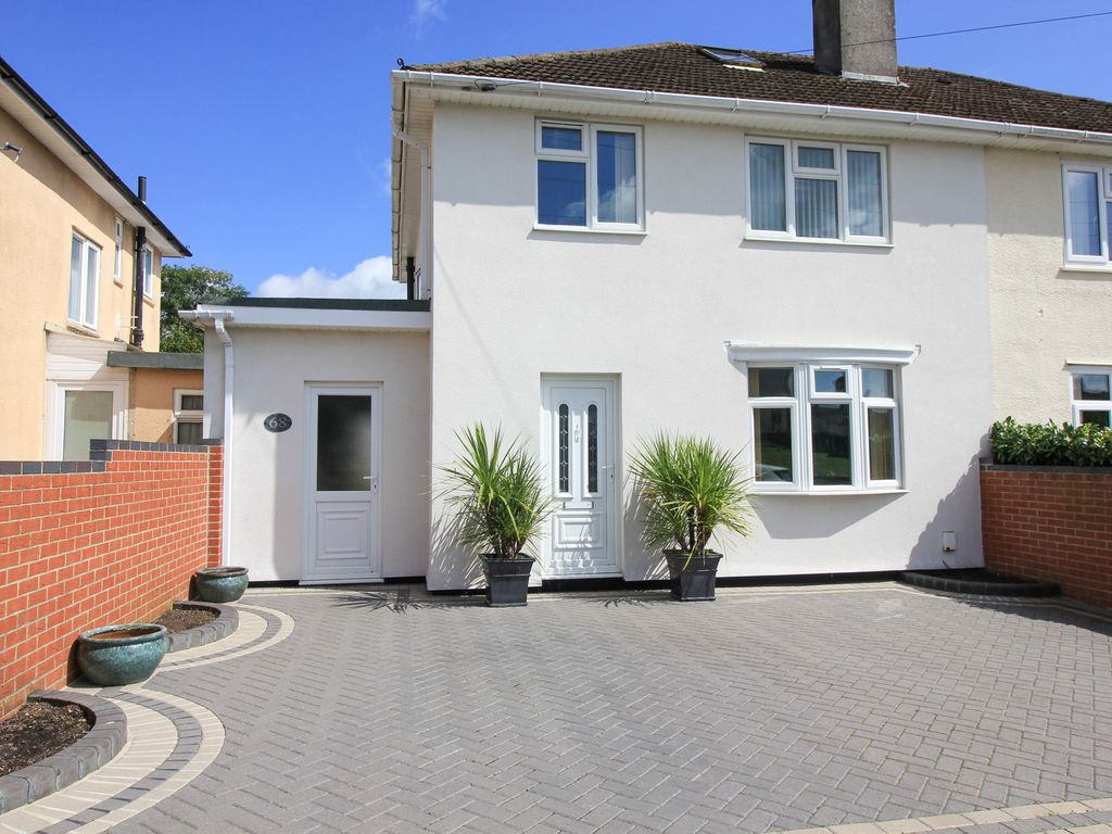 3 bed semidetached house for sale in Cunningham Crescent, Sholing SO19
