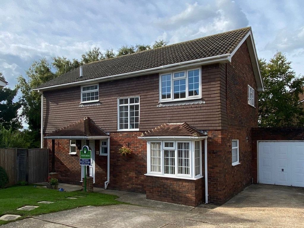 4 bed detached house for sale in Cypress Close, St. LeonardsOnSea