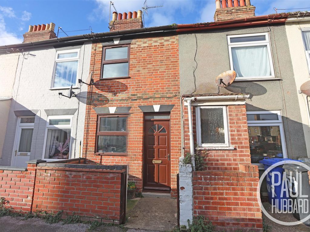 3 bed terraced house for sale in Union Road, Lowestoft NR32, £125,000