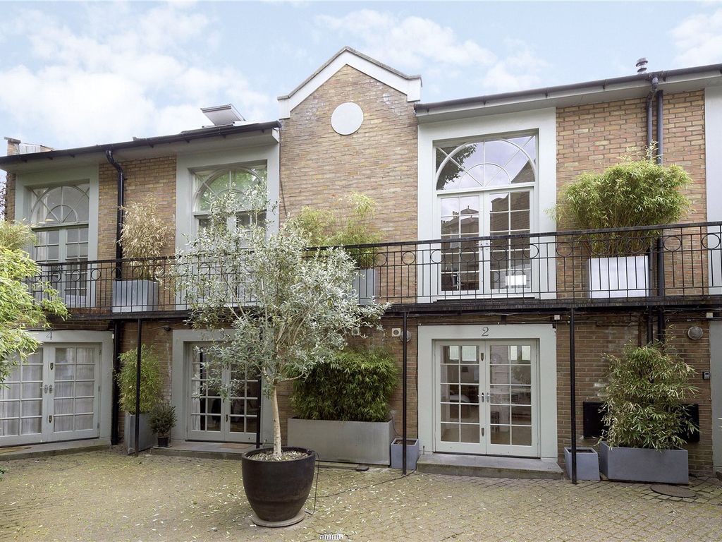 Trinity Mews, London W10  