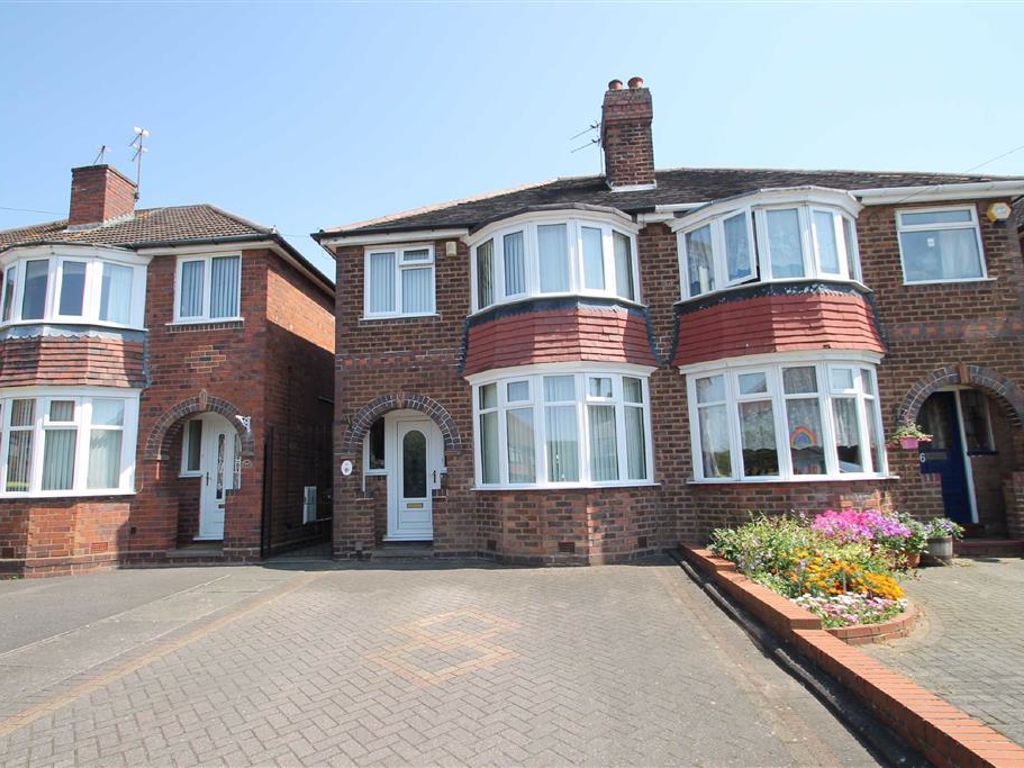 3 bed semidetached house for sale in Windsor Road, Oldbury B68 Zoopla