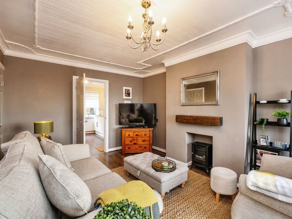 3 bed semidetached house for sale in Wells Close, Baglan, Port Talbot