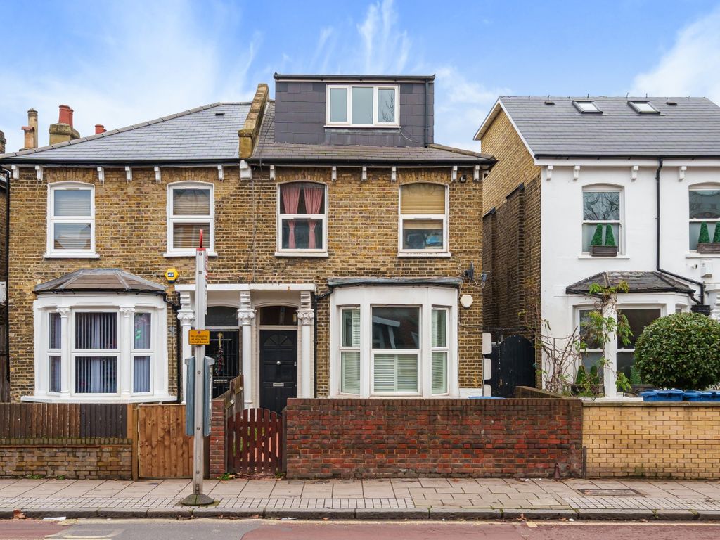 1 bed flat for sale in Grove Vale, London SE22, £345,000 Zoopla