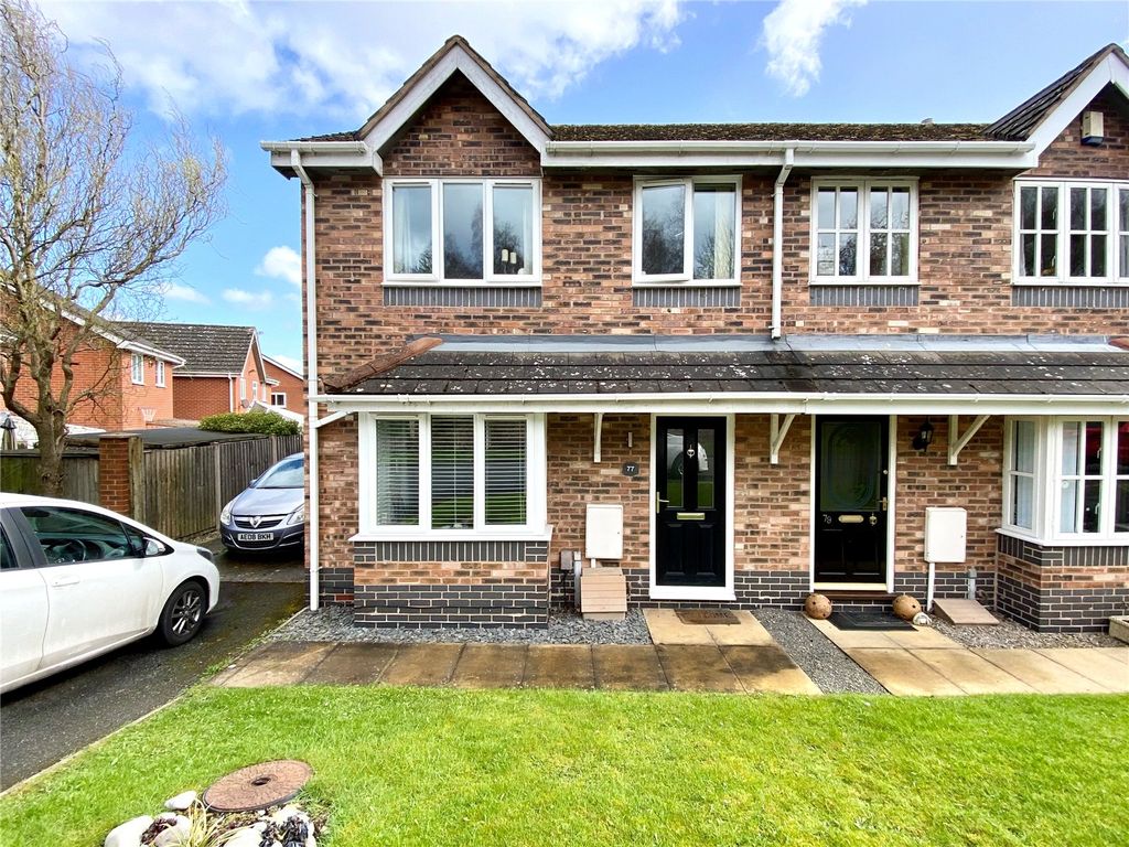 3 bed semidetached house for sale in Suffolk Way, Horsehay, Telford