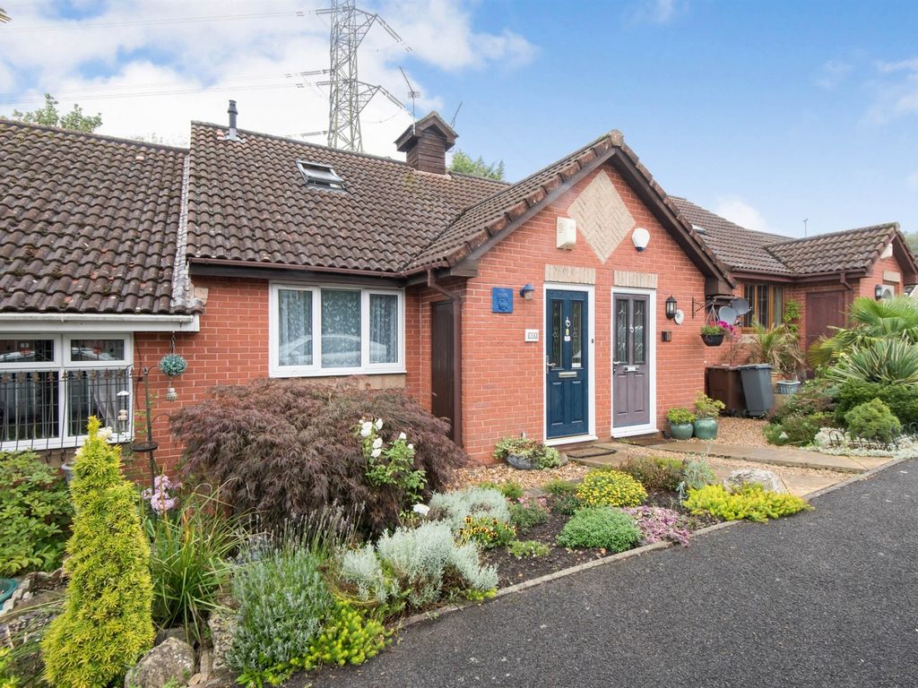 2 bed bungalow for sale in Nutfield Road, Rownhams, Southampton SO16, £270,000 Zoopla