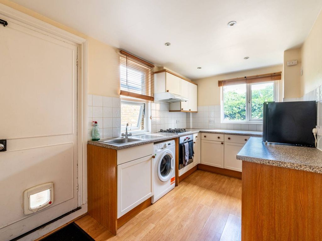 2 bed terraced house for sale in Felix Road, West Ealing, London W13