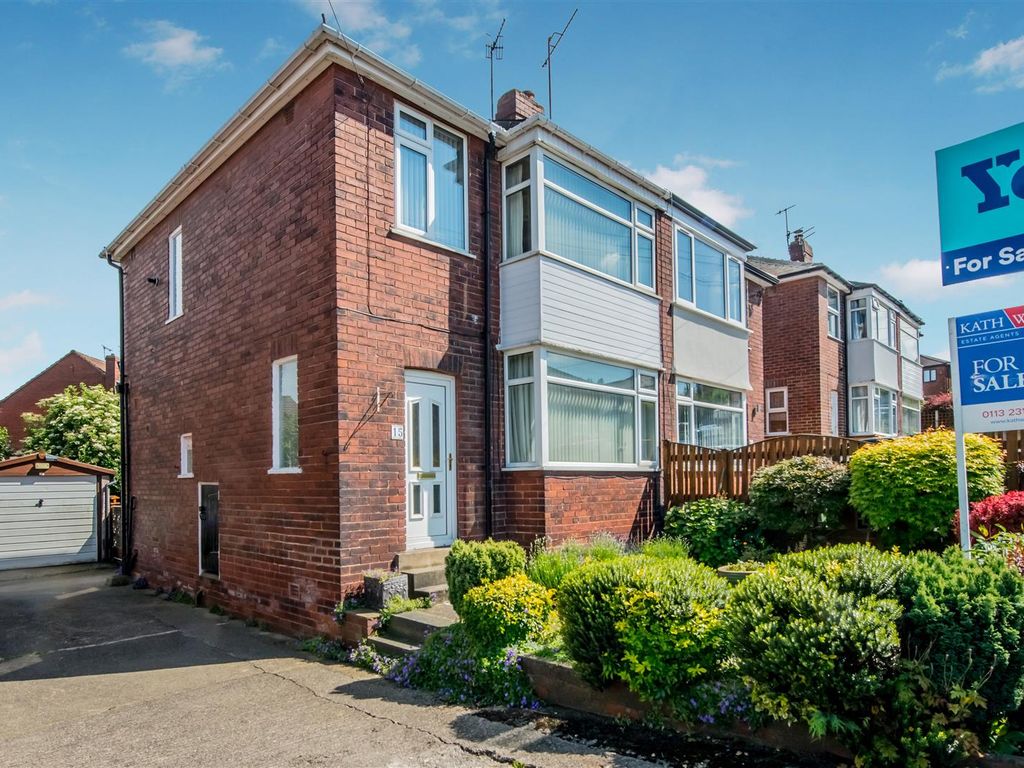 3 bed semidetached house for sale in Prince Edward Road, Farnley