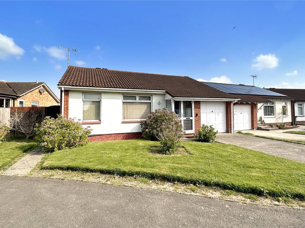 2 bed bungalow for sale in Westlands, Rustington, Littlehampton, West