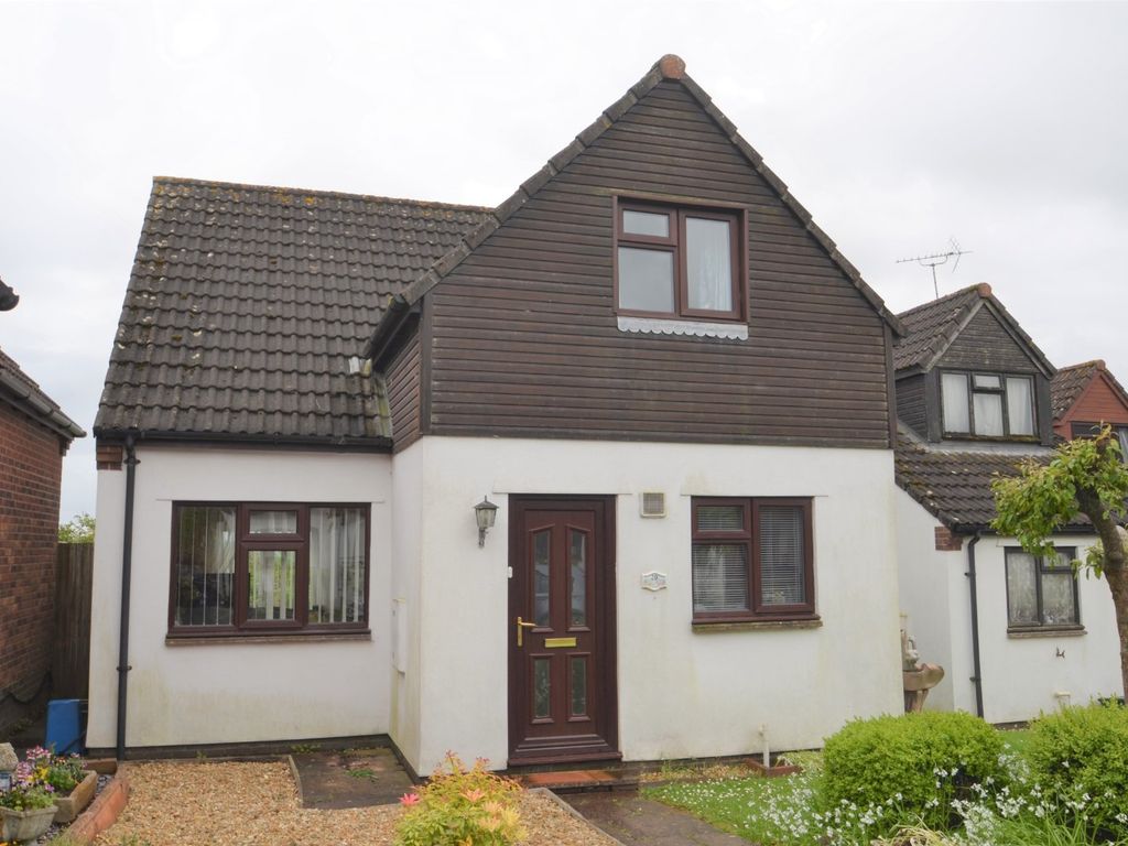 3 bed terraced house for sale in Longmeadow, Broadclyst, Exeter, Devon