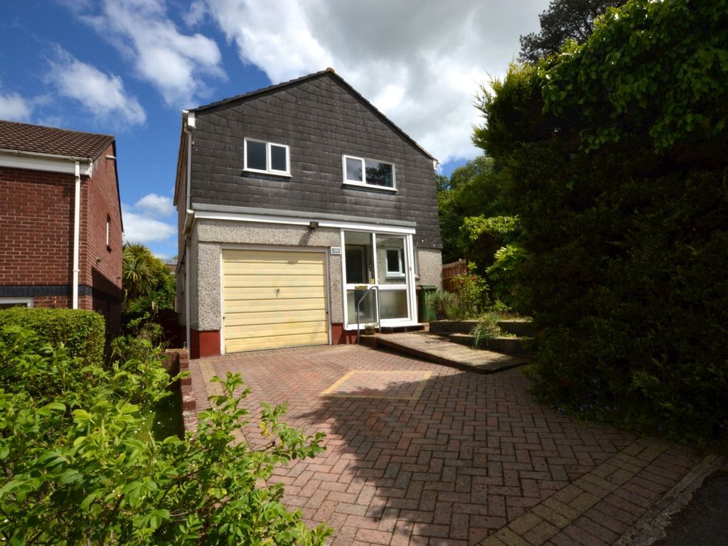 4 bed detached house for sale in Greenlees Drive, Plympton, Plymouth