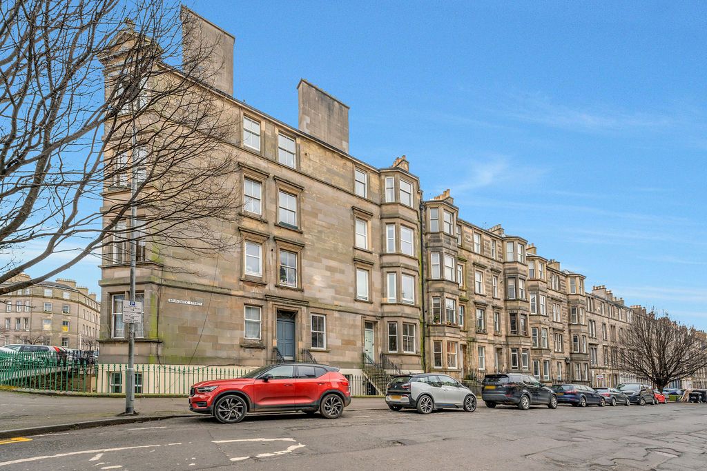 1 bed flat to rent in Brunswick Street, Hillside, Edinburgh EH7, £975