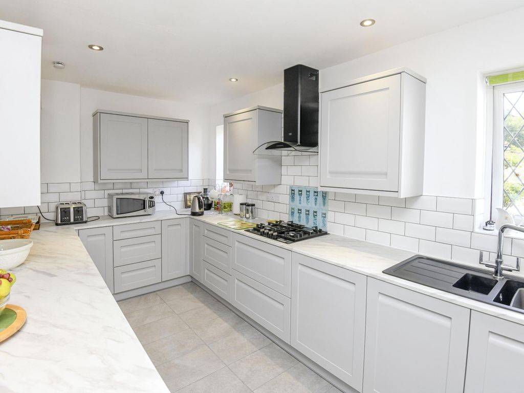 4 bed detached house for sale in Thorpe Road, Tattershall Thorpe LN4 Zoopla