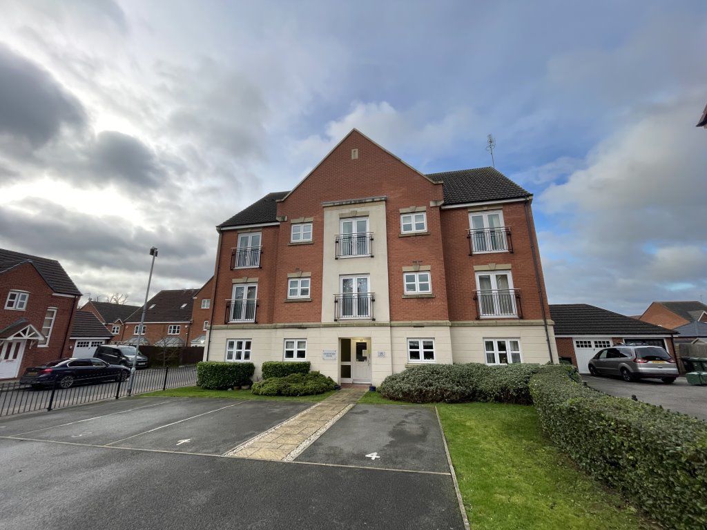 2 bed flat to rent in Marianne Close, Barrow Upon Soar LE12, £825 pcm