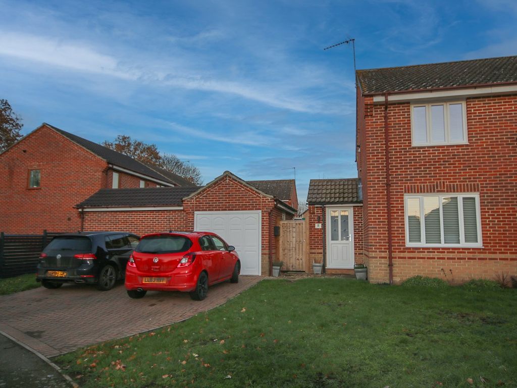 2 bed semidetached house for sale in Wallace Close, King's Lynn PE30