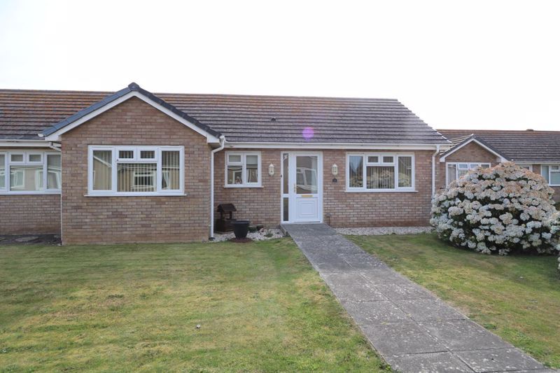 2 bed semidetached bungalow for sale in Warwick Place, Tywyn LL36 Zoopla