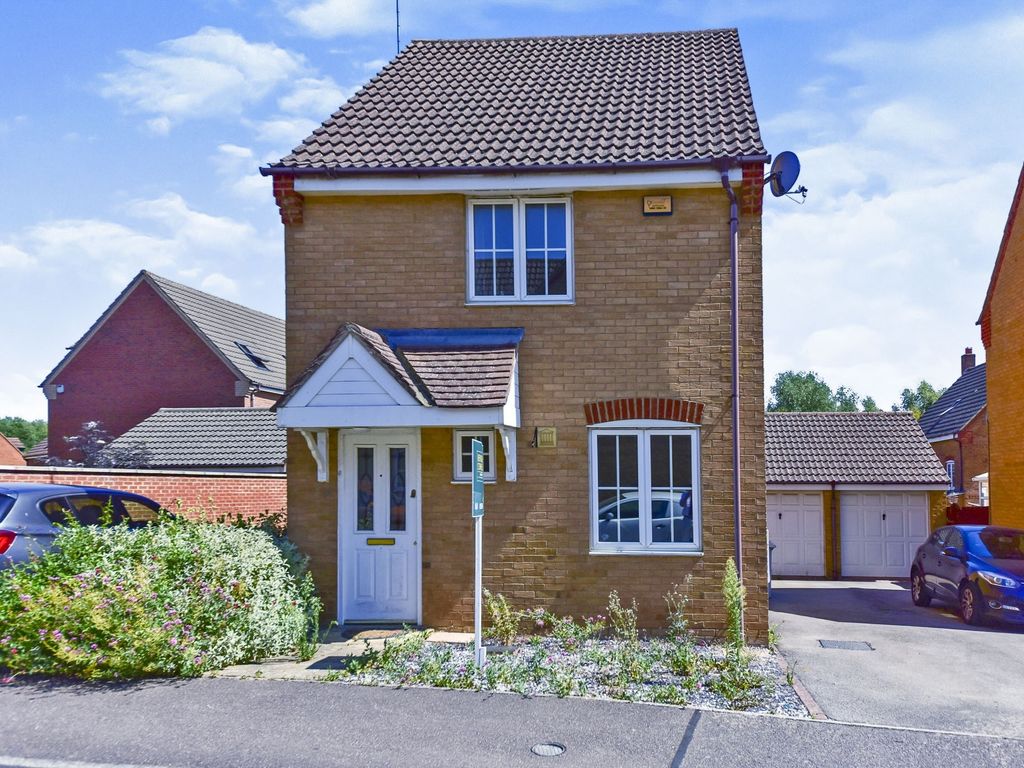 3 bed detached house for sale in Malham Drive, Kettering NN16 Zoopla