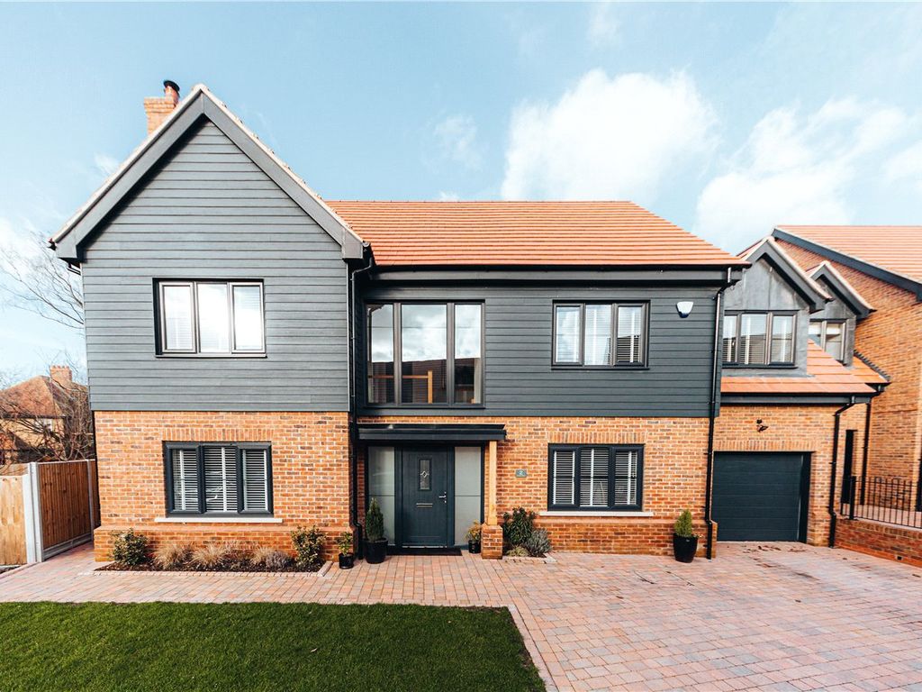 4 bed linkdetached house for sale in Gosmore Gate, Hitchin SG4 Zoopla