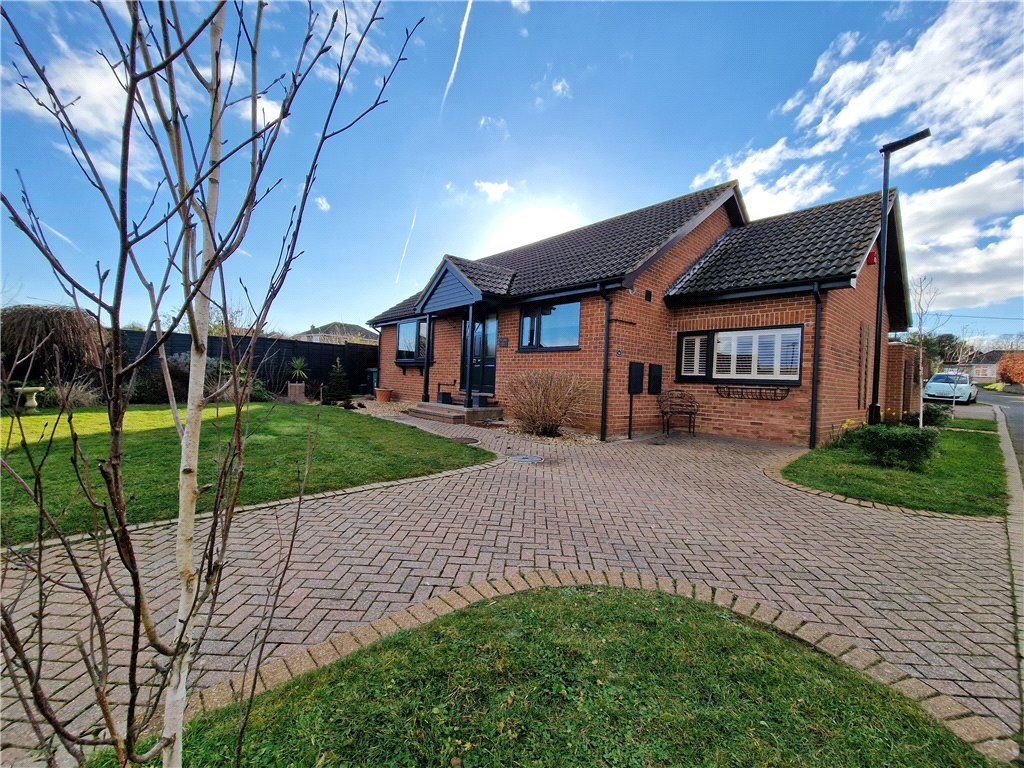 2 bed bungalow for sale in Jennings Close, Freshwater PO40 Zoopla