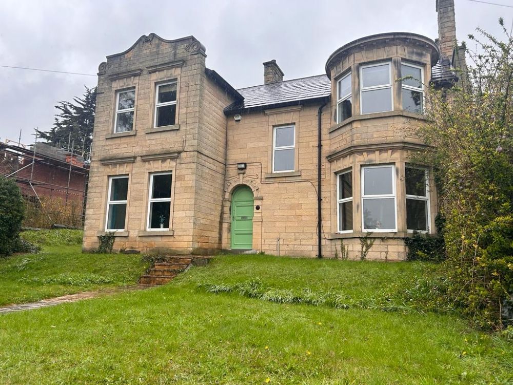 6 bed detached house to rent in Market Street, Clay Cross, Chesterfield