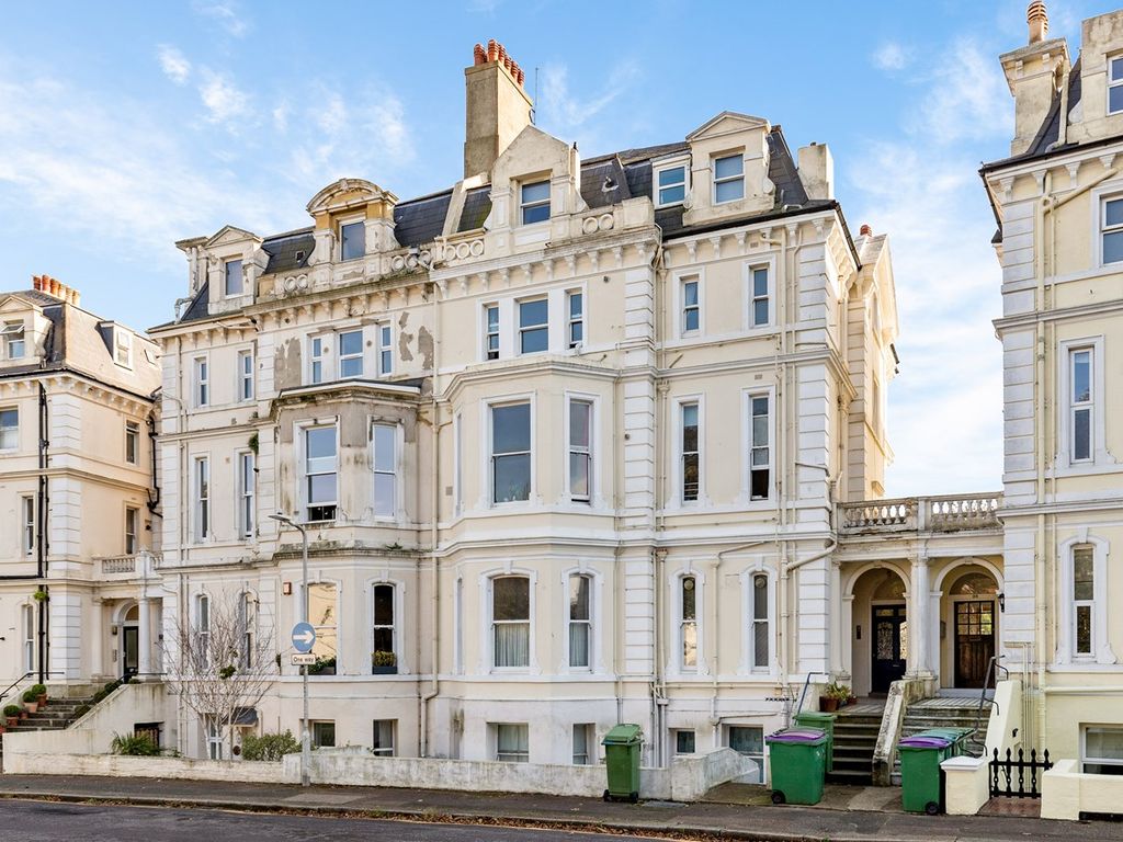 2 bed flat for sale in Augusta Gardens, Folkestone CT20, £250,000 Zoopla