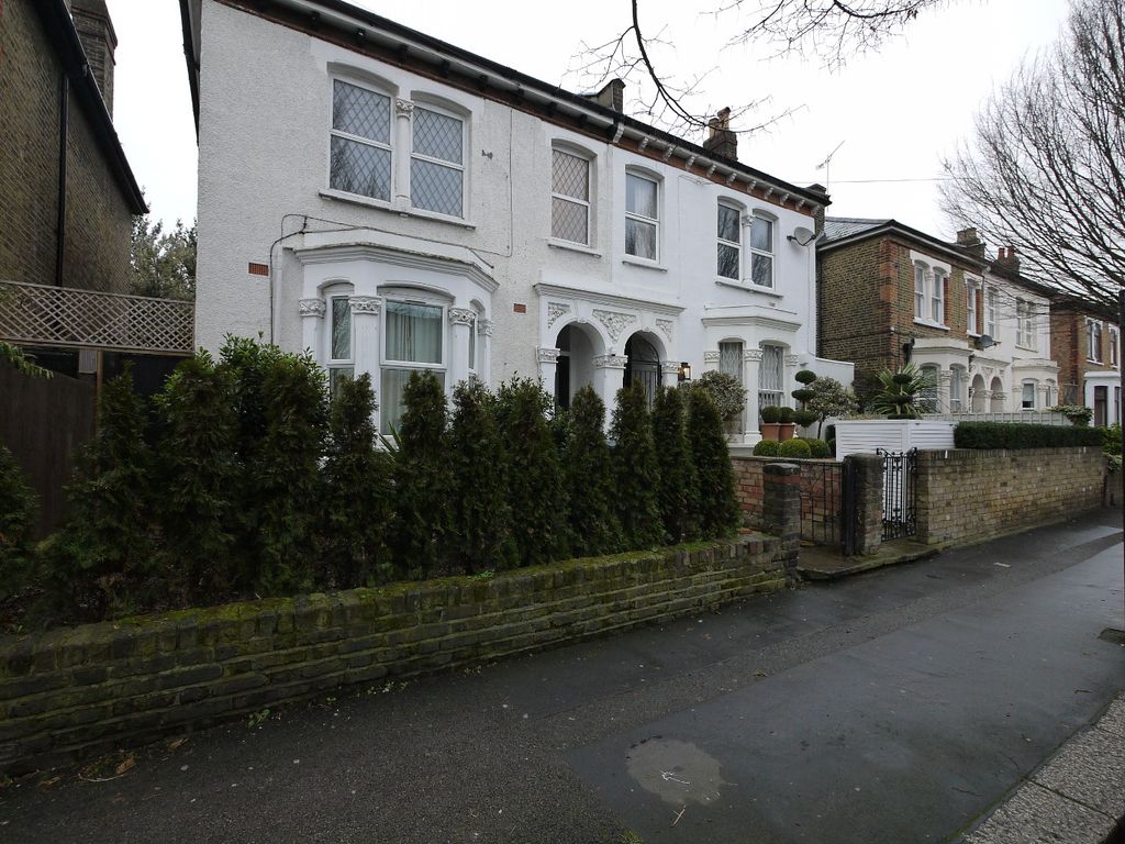 Borthwick Road, London, Greater London E15