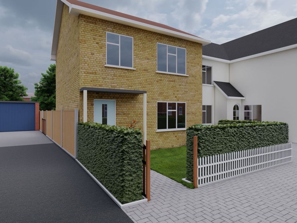 3 bed detached house for sale in Barncroft Green, Loughton IG10, £