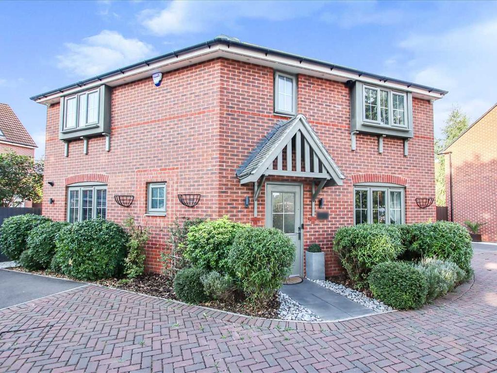 3 bed detached house for sale in Tiber Road, North Hykeham, Lincoln LN6