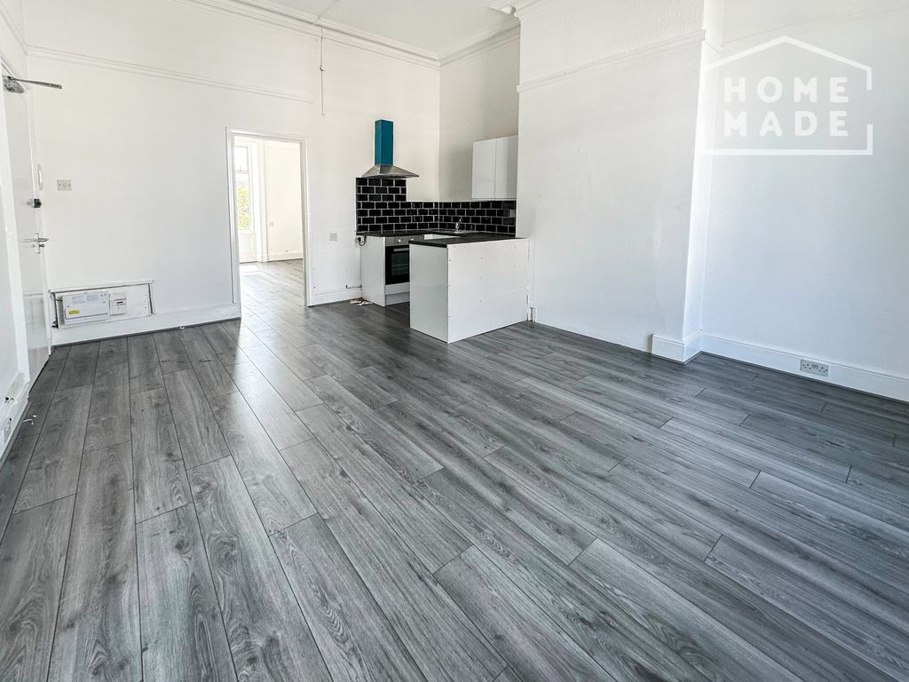 1 bed flat to rent in Bath Street, Southport PR9 Zoopla