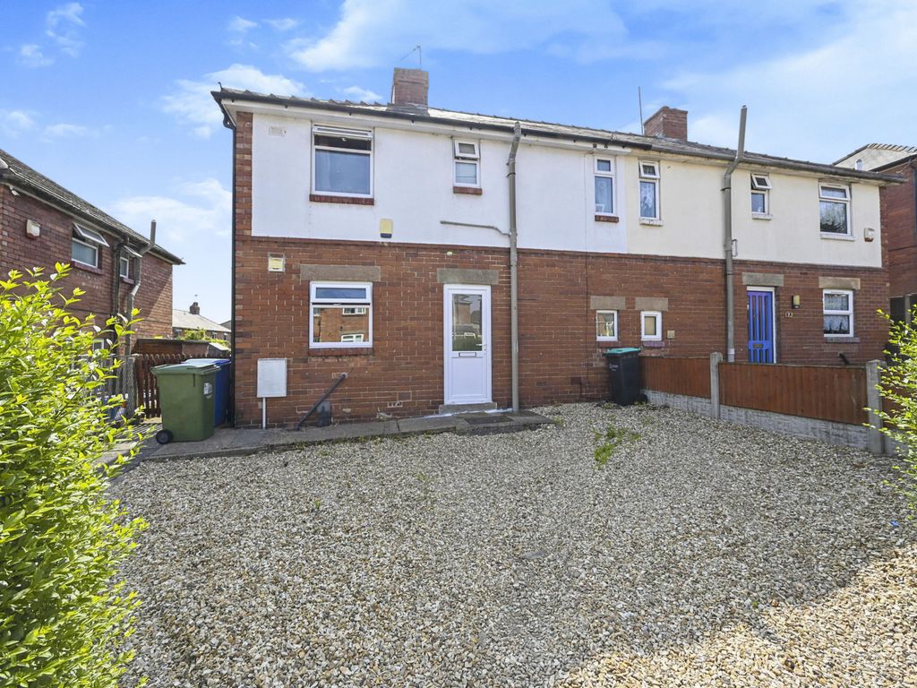 3 bed semidetached house for sale in Wordsworth Avenue, Mansfield